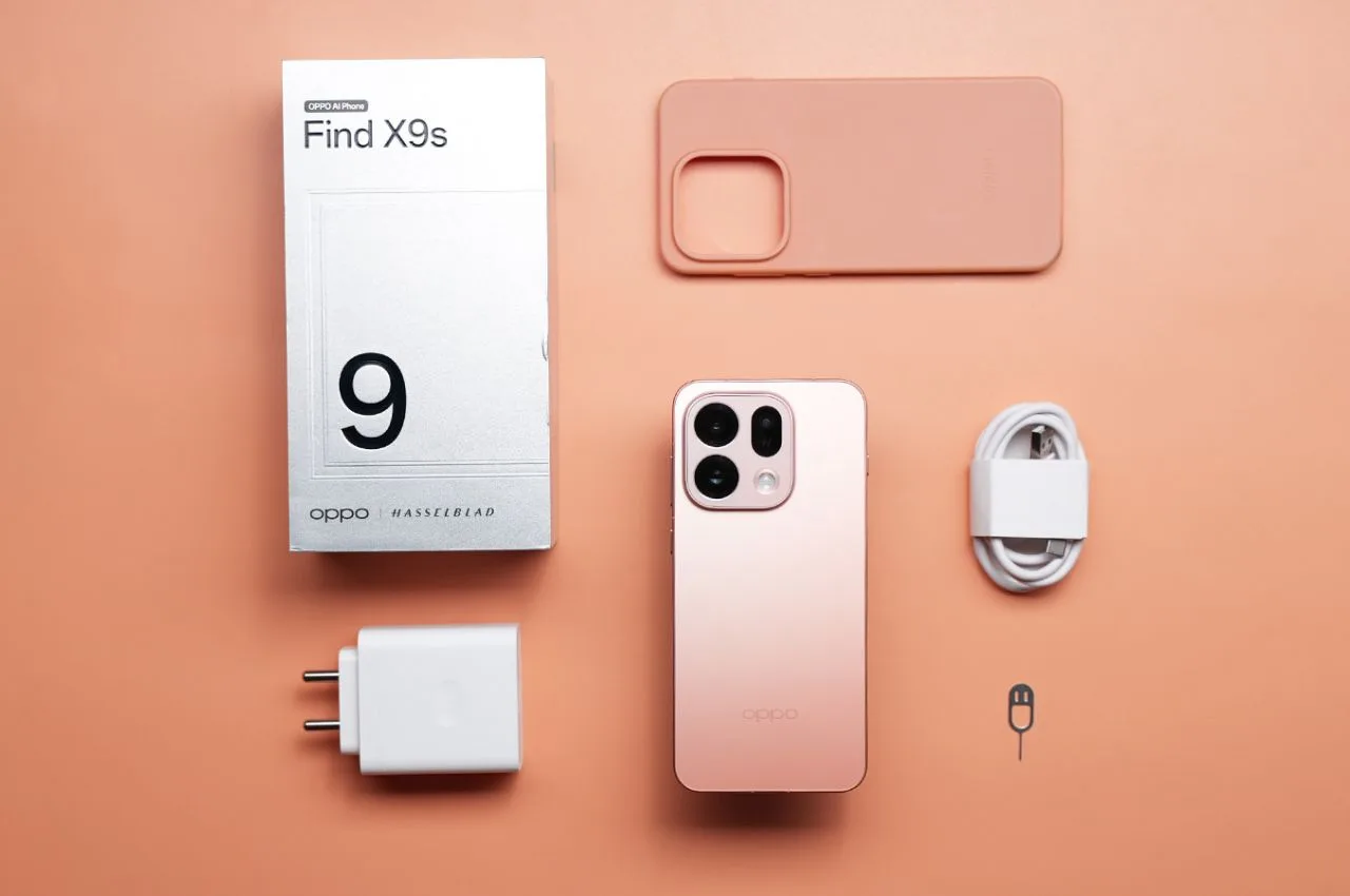 OPPO Find X9s Launched in India with 7,025mAh Battery and Hasselblad Cameras: Price, Specs - Oppo Find X9s | TIMESBULL