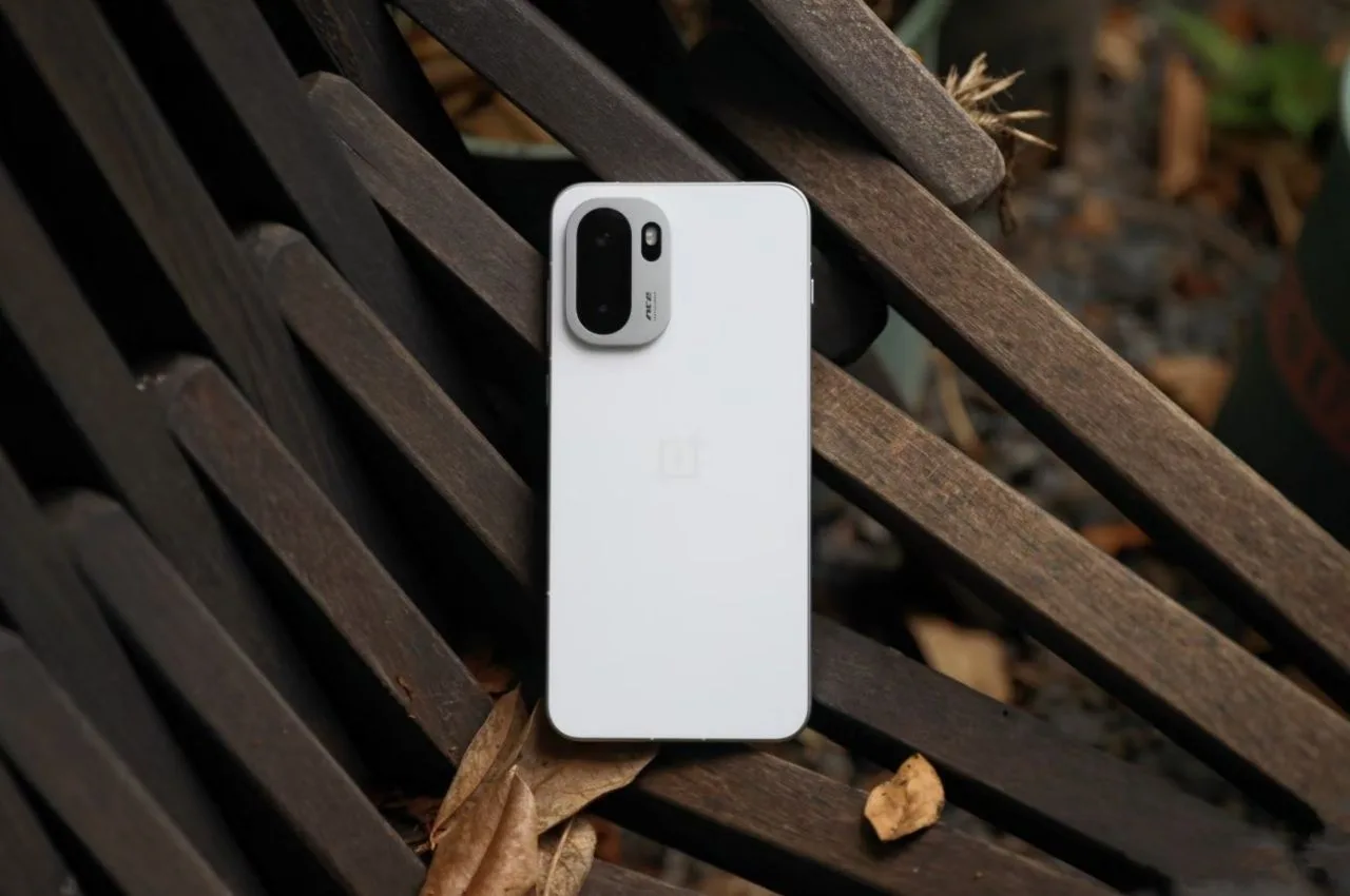 OnePlus Ace 7 Specs Leak – 9,000mAh Battery, 185Hz Display and Cooling Fan Tipped - Oneplus Ace 7 | TIMESBULL