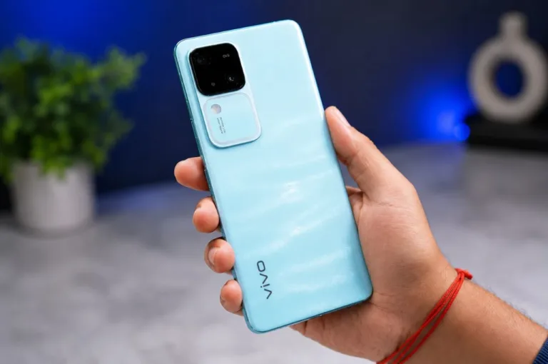 Vivo V30 5G Price in India: Premium 5G phone with 12GB RAM and up to 256GB storage