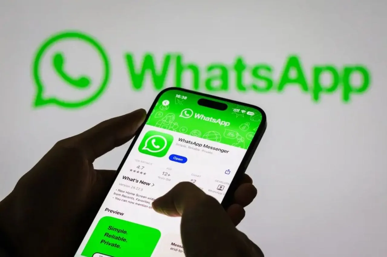Is WhatsApp Web Down? Users Redirected to Facebook Page – How to Fix the Login Error - Whatsapp Web Down | TIMESBULL