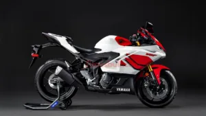 Yamaha R15 & R3