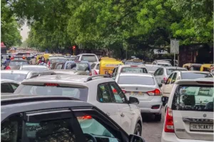 Delhi Traffic Alert: Heavy