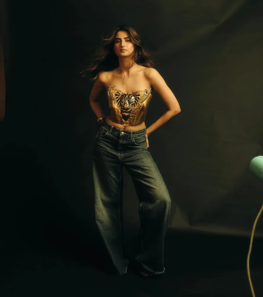 Palak Tiwari Hot Look | TIMESBULL