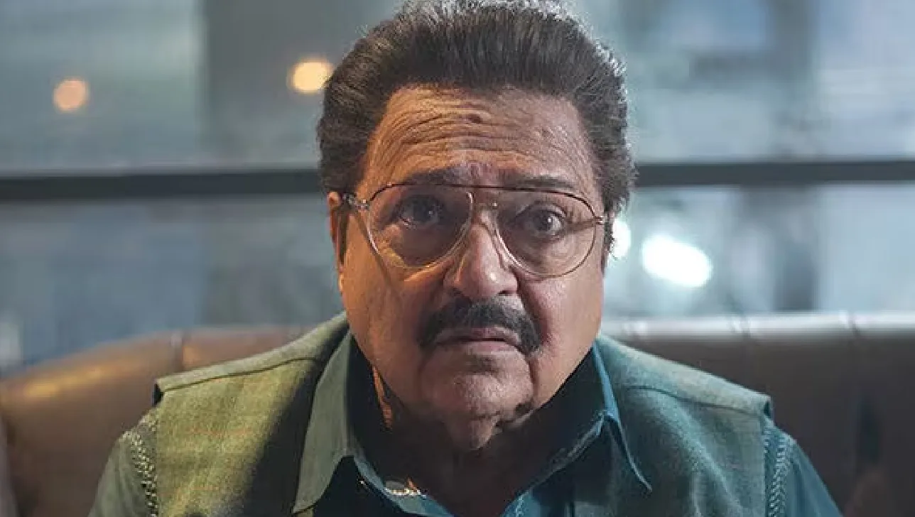 Dhurandhar Jameel Jamali & Traffic Police Fun Conversation Goes Viral – Rakesh Bedi Reaction Wins Hearts, Ab Challan Mat Kat Dena… - Rakesh Bedi | TIMESBULL