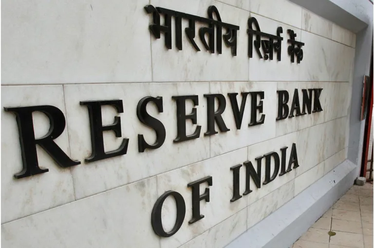 RBI Hints Major Upgrade, No More Paper Currency in India