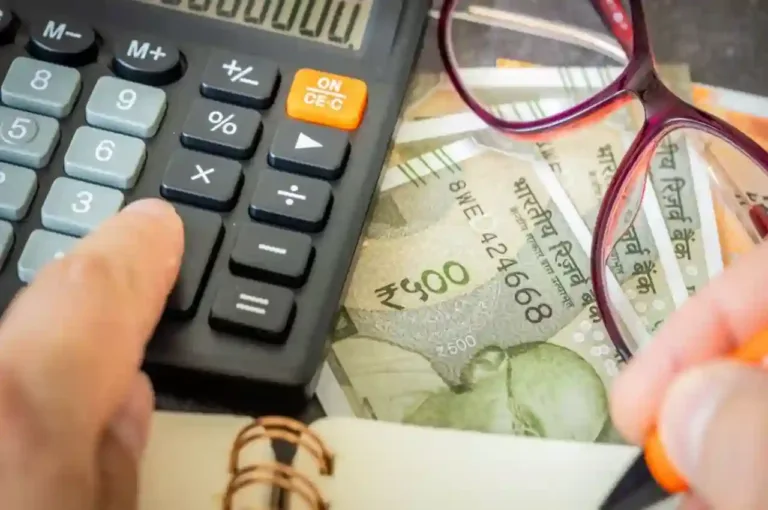 8th Pay Commission: Demand of 70% Salary at 65, 100% at 90, Key Update us Here