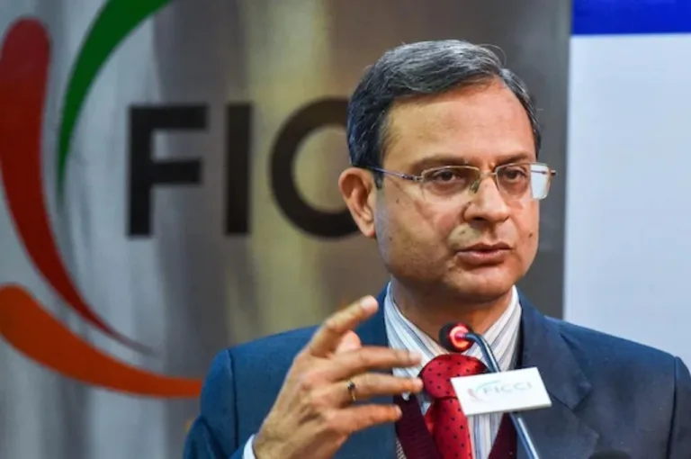 Polymer Currency Notes: Paper Notes to Be Discontinued in India! RBI Chairman Shares Major Update