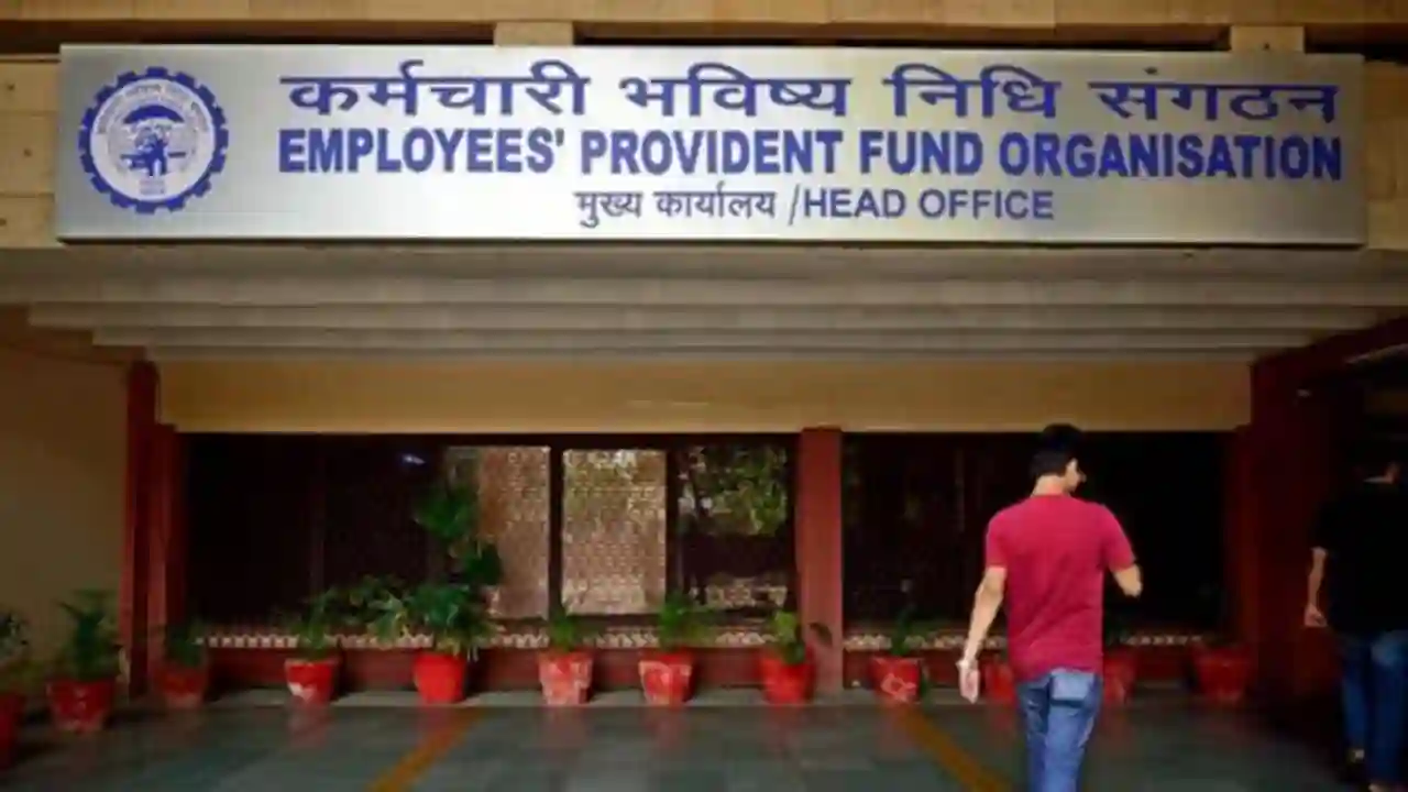 EPFO Added 19 Lakh New...