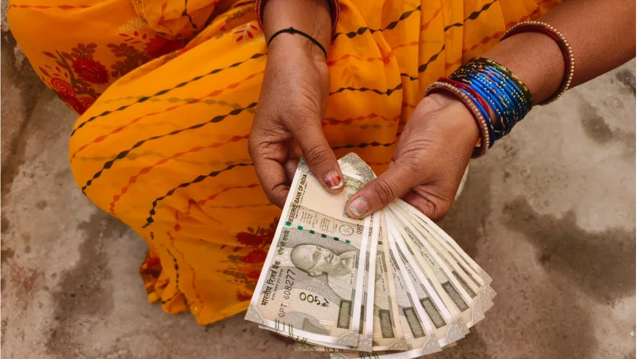 Ladki Bahin Yojana: 33,000 Names...