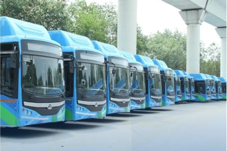 Noida Gets AC Electric Buses From June 10, Eye on 20 Route