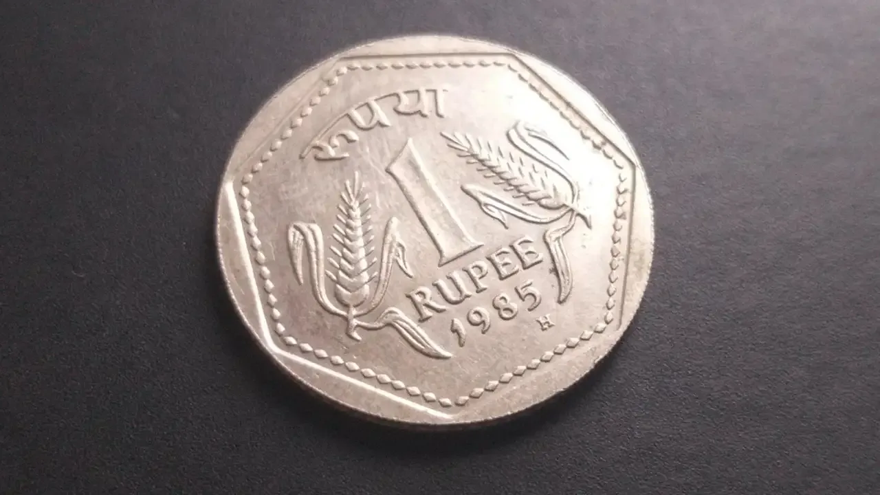 Tired of Life and Want to Get Rich Quick? Your Old 1 Rupee Coin Could Be Worth Lakhs – Here’s How