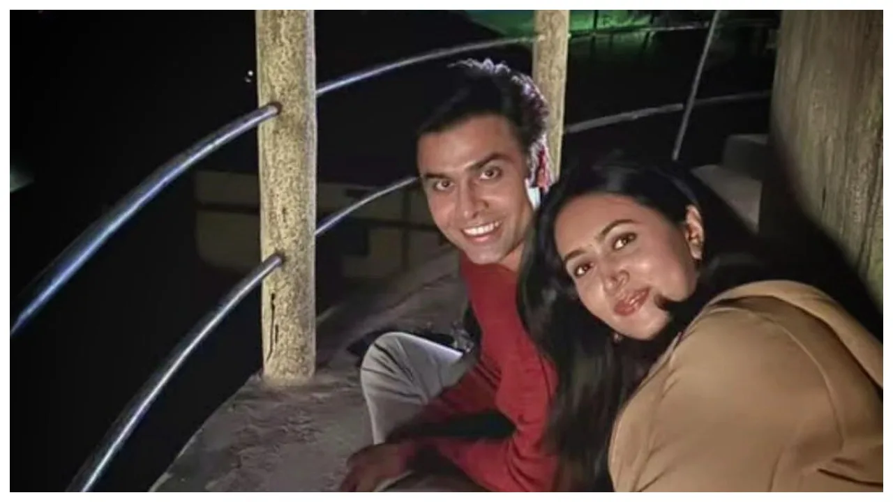 Where does the romance between Rinki and Sachiv Ji stand?