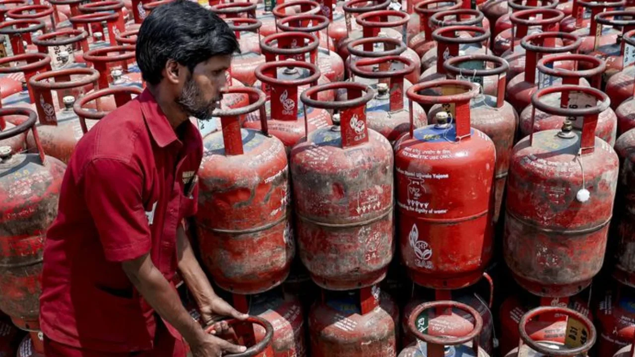 LPG Gas Cylinder Rules: 7 Rules to Change From September 1, Check Here