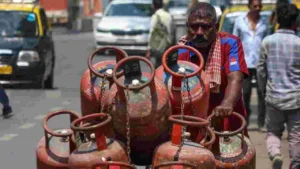 LPG e-KYC Deadline: Complete