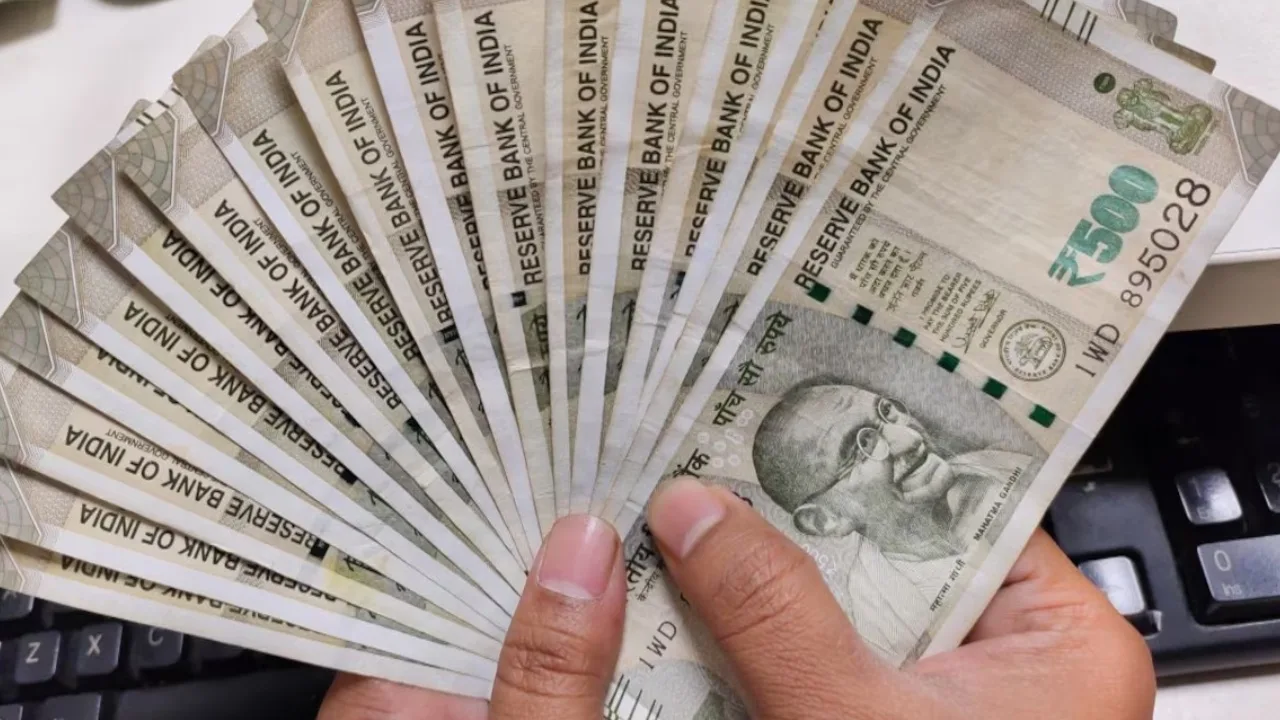 8th Pay Commission: Fresh Demand Raised Over Fitment Factor, Pension and Allowances