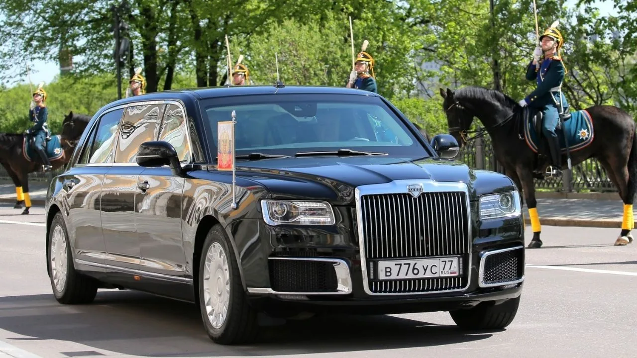 Vladimir Putin’s Car – Discover the secrets of Putin’s special car - Image 2