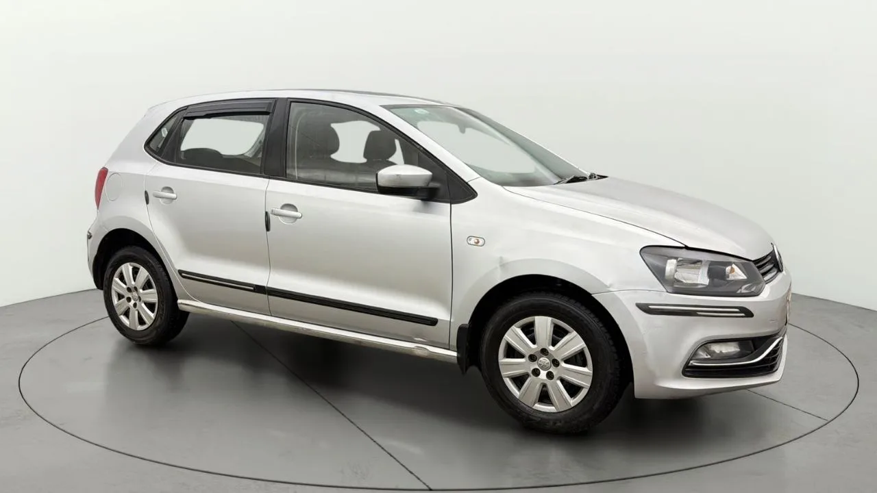 Volkswagen Polo 2015 for just ₹2.95 lakh, Know the engine and features - Image 1