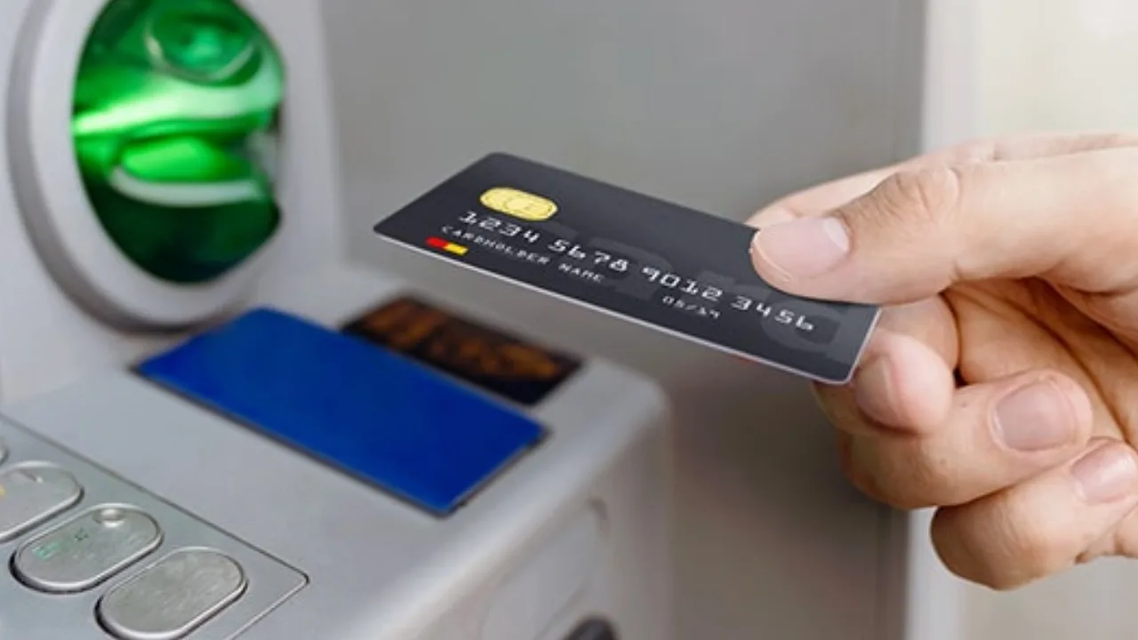 Banking Service: Get Debit and Credit Cards Instantly from ATMs, How?