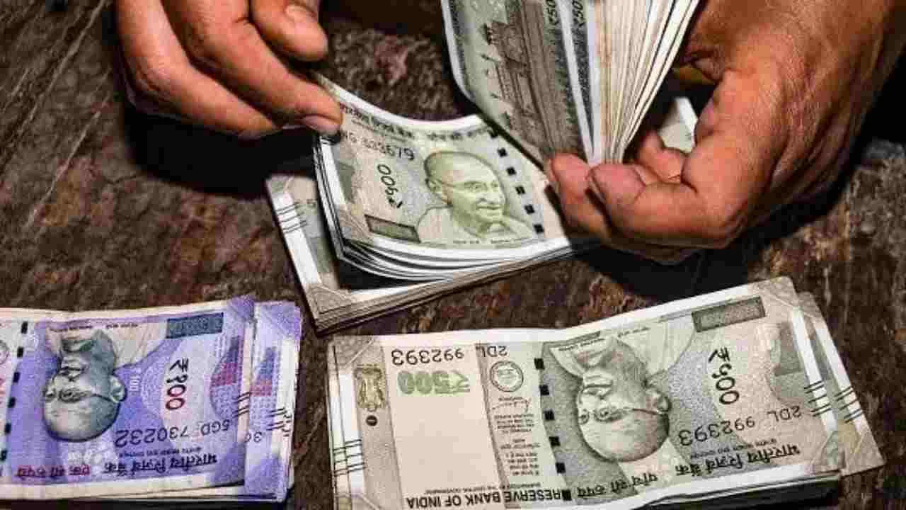 8th Pay Commission: 3.25 Fitment Factor Proposed, Check Possible Salary Calculation for Level 10