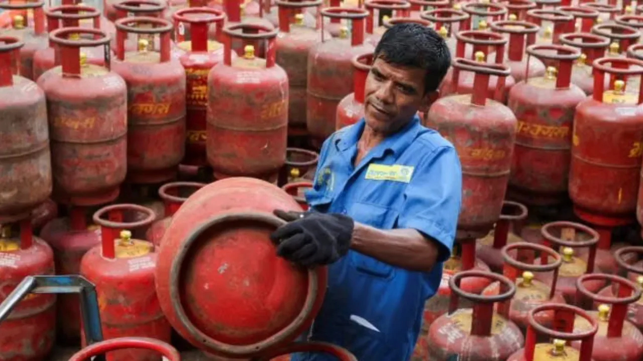 LPG Cylinder Delivery Rules Change From October 1, Check the Latest Update