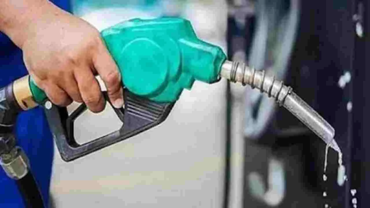 Petrol-Diesel Price Hike: Petrol Becomes Rs 5 Costlier, Diesel Prices Also Rise, Check Now