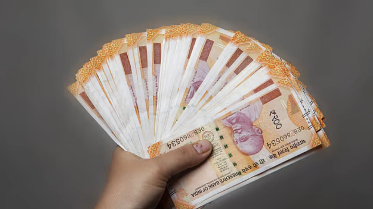 1. DA Hike: State Govt Increases Dearness Allowance by 2%