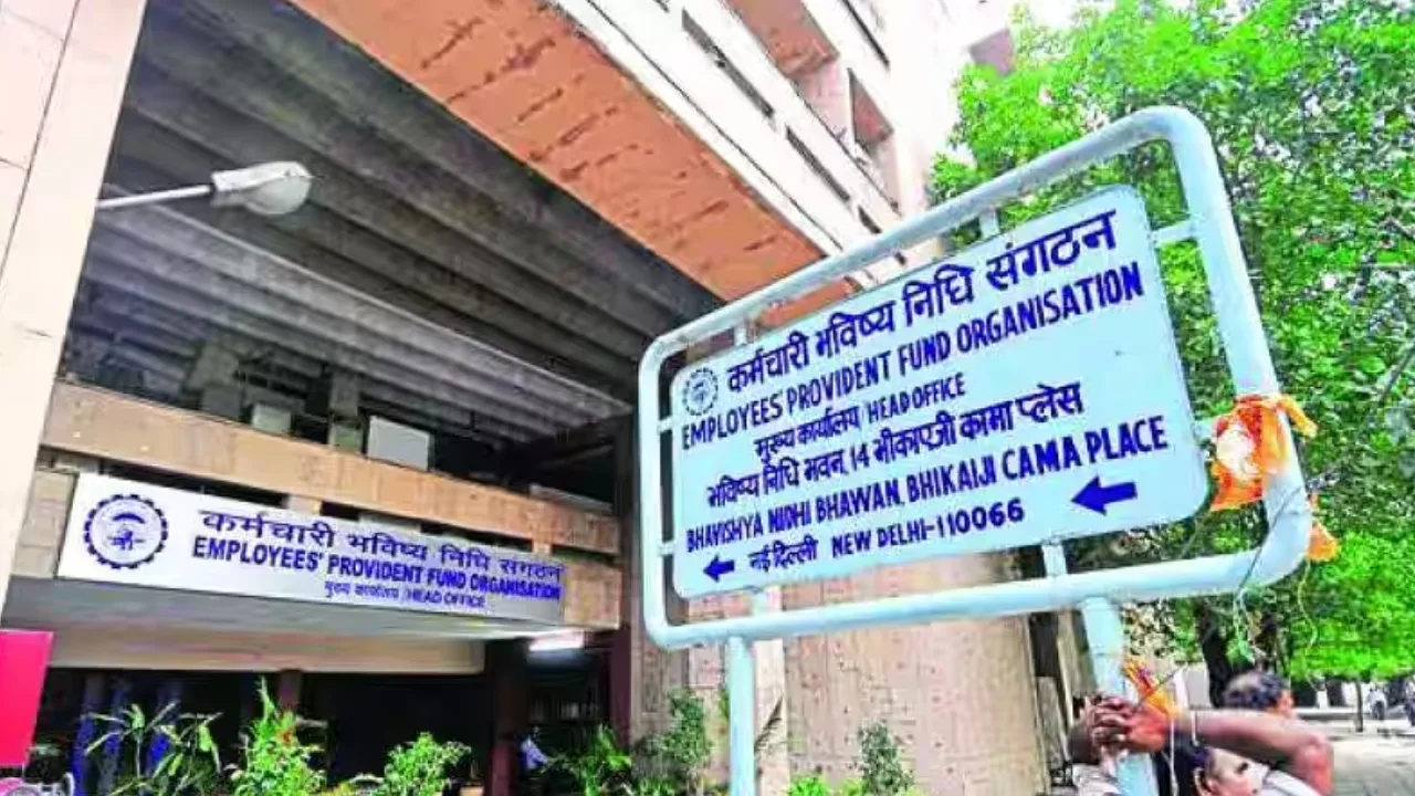 EPFO Extends PF Deposit Deadline, Check New Date