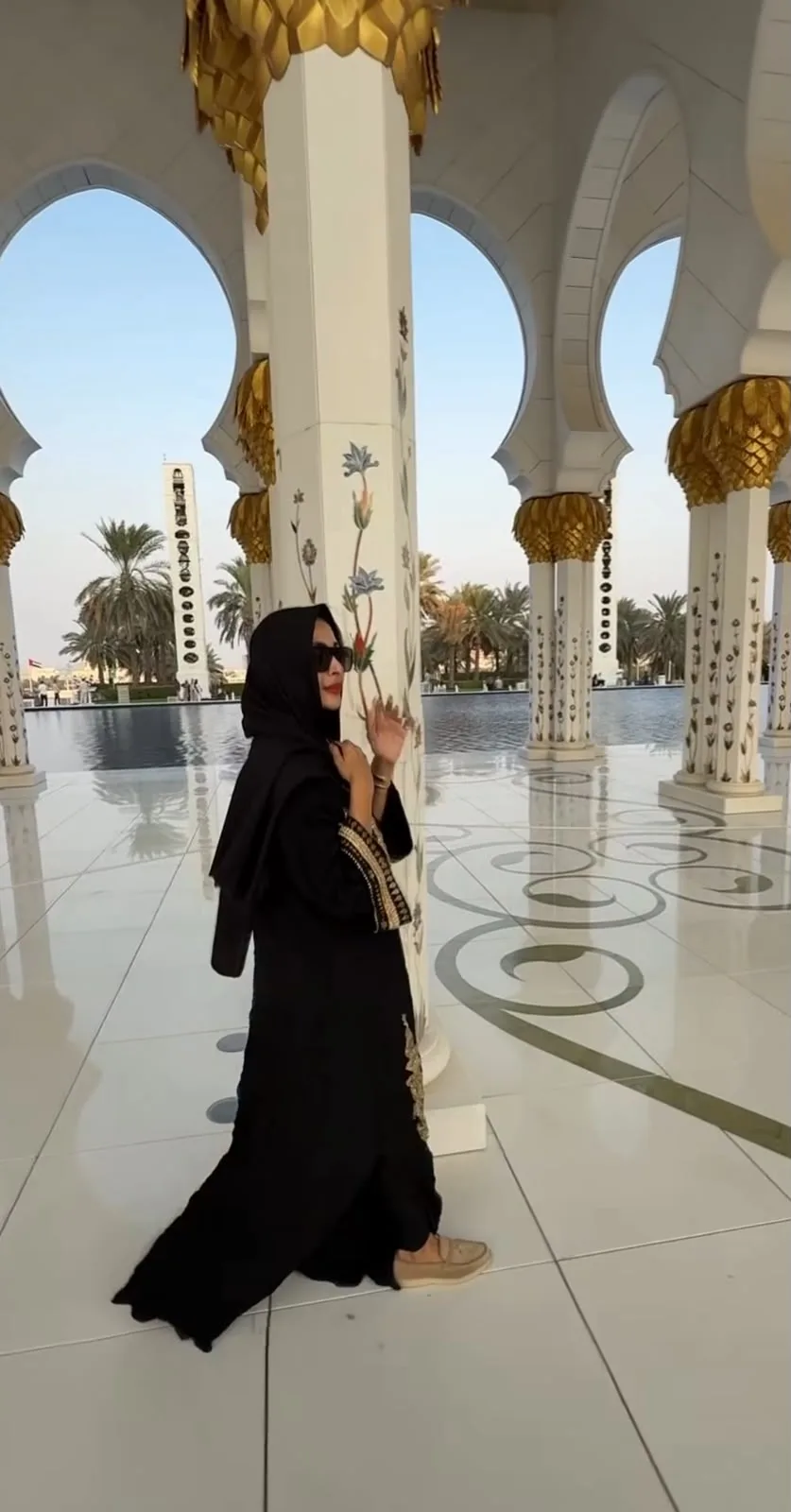 Malaika Arora Abu Dhabi Mosque Visit Sparks Religion Questions – Fans Ask ‘Did She Convert?’ — Sarvesh Shashi’s Name Linked - Image 2