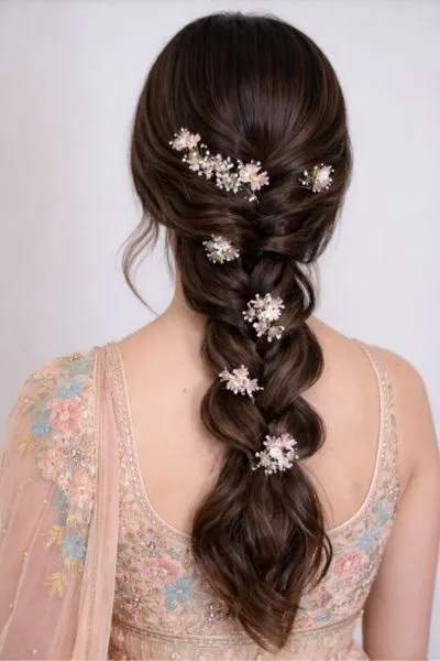 Top 7 Karva Chauth Hairstyles You Can Make at Home in 5–10 Minutes, Must Try - Image 6