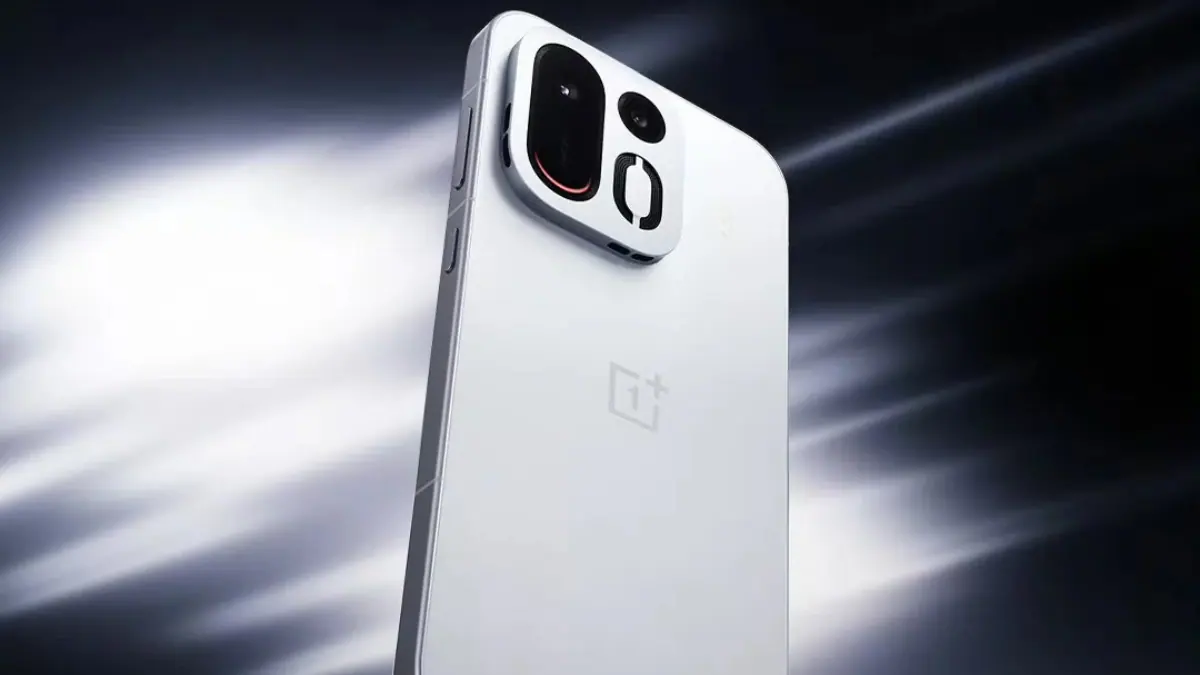 iQOO Neo 12 vs OnePlus Ace 7 – Which Flagship-Killer Wins on Battery and Camera - Image 3
