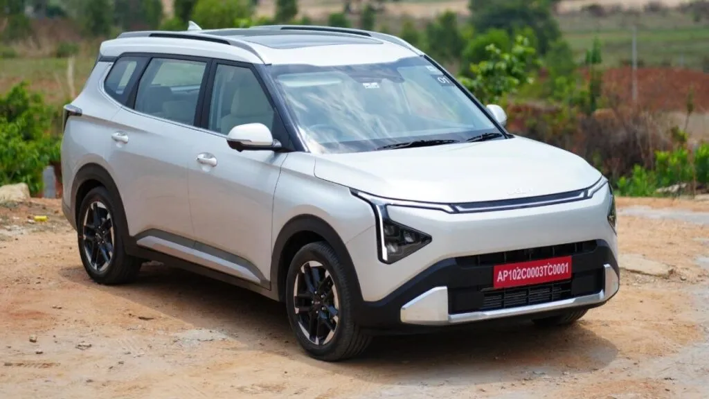 Kia Carens Clavis HTXO