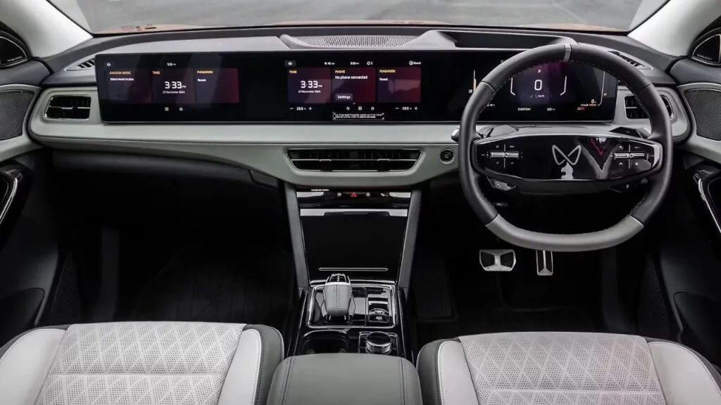 Mahindra XEV 9S Electric SUV