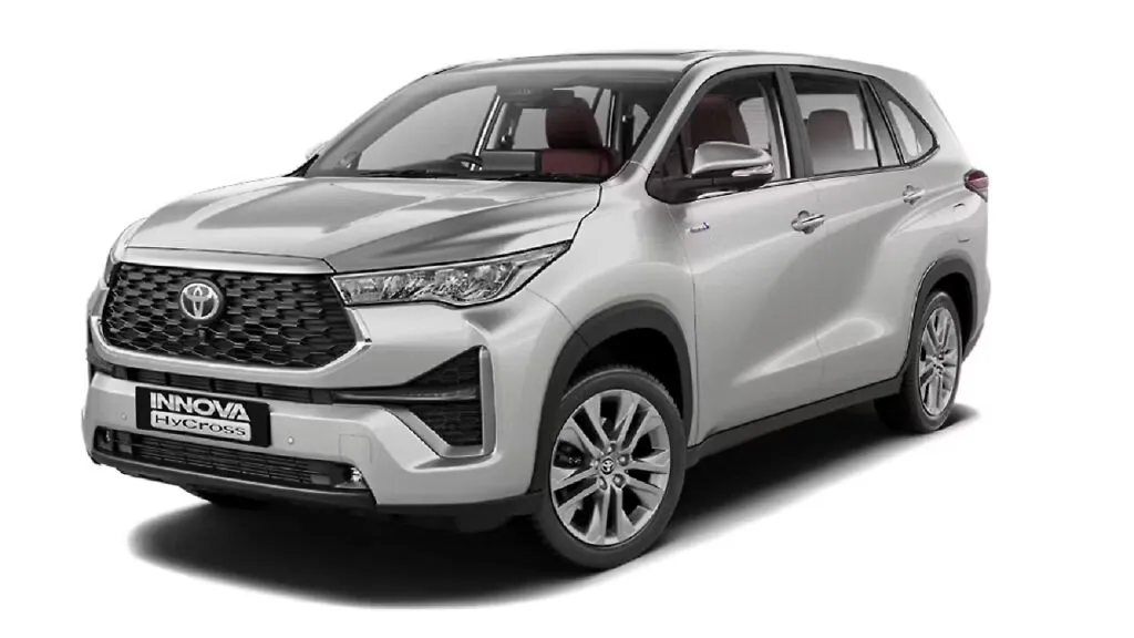 Toyota Innova Hycross CNG Review 2025